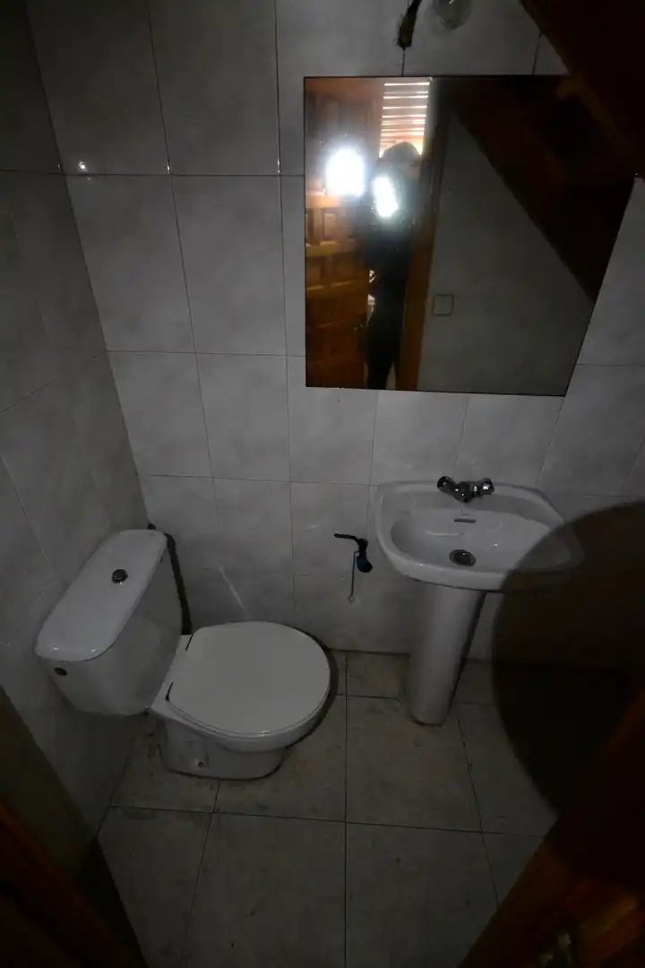 Geschaftsraum zur Miete in N/A, Residencia - Abella