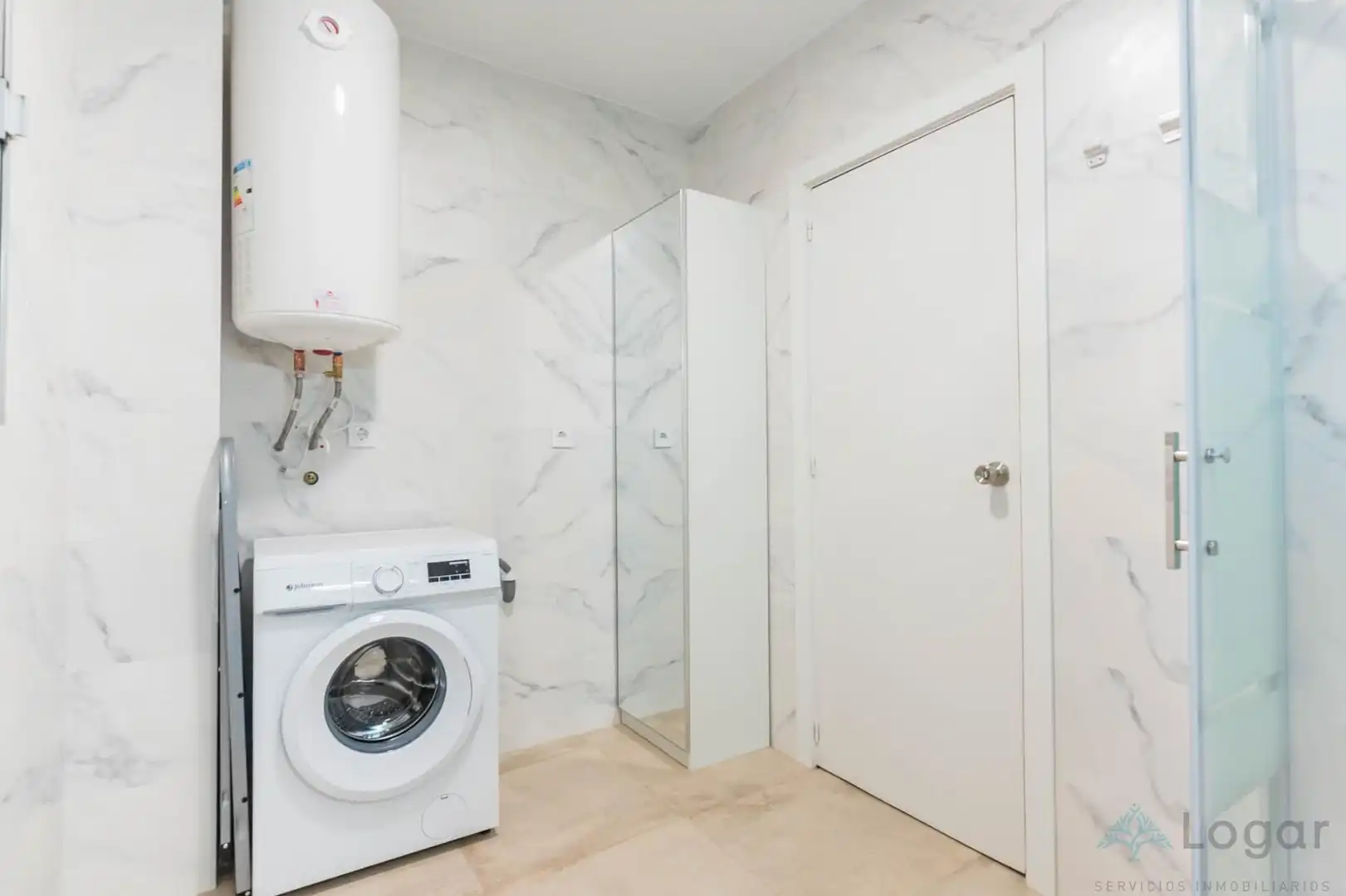 Bathroom of Flat for share in Norte