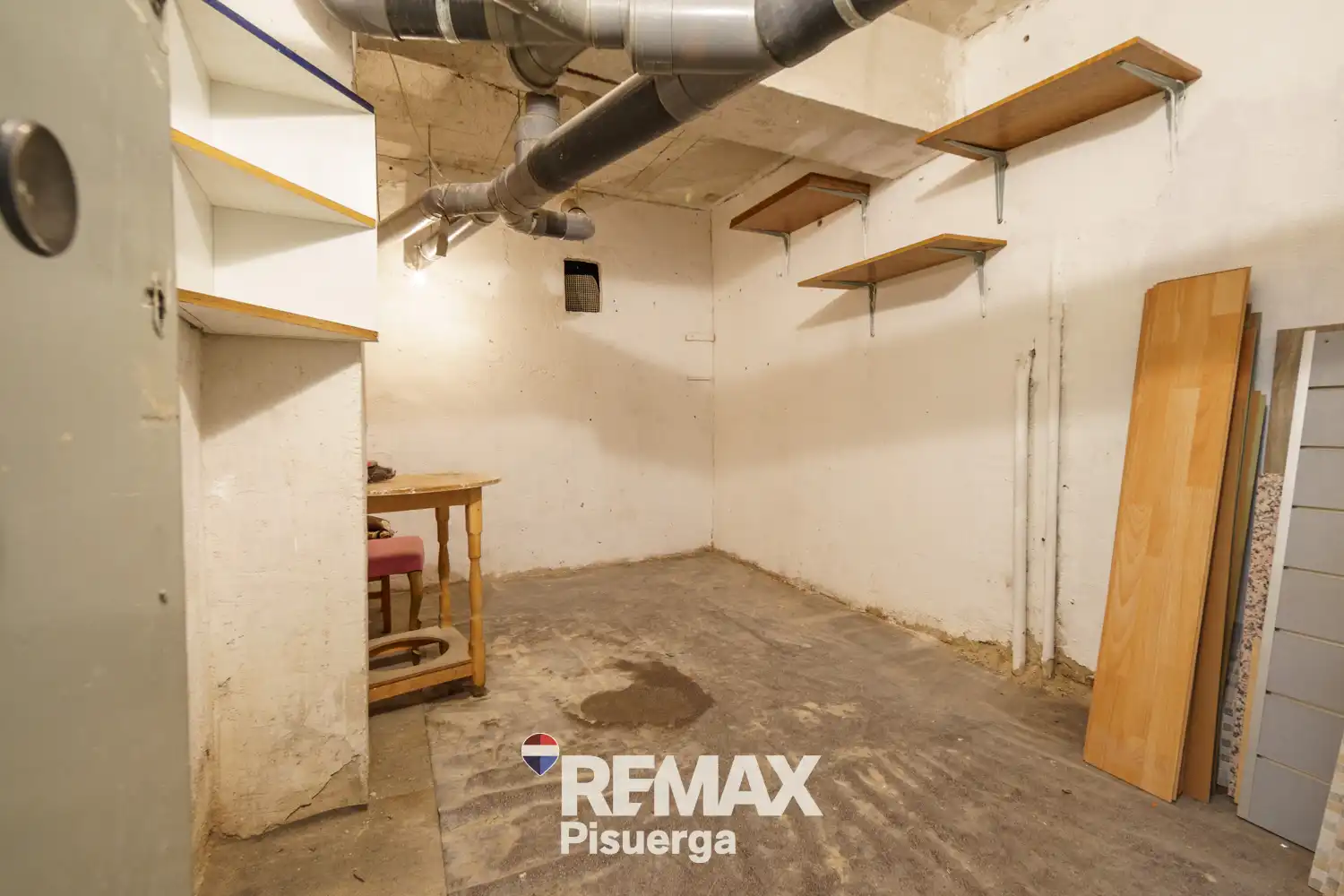 Ground floor for sale in Valladolid  with Storage room