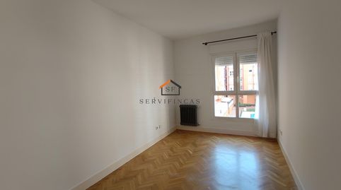 Foto 5 von Wohnung zur Miete in Calle Calle Granito, 18, Delicias, Madrid Capital