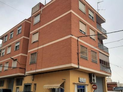 Vista exterior de Pis en venda en Albatera amb Terrassa i Balcó