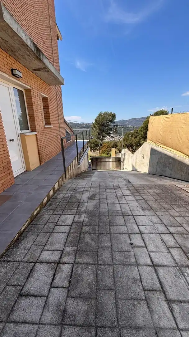 Terrassa de Casa o xalet en venda en Olivella amb Piscina