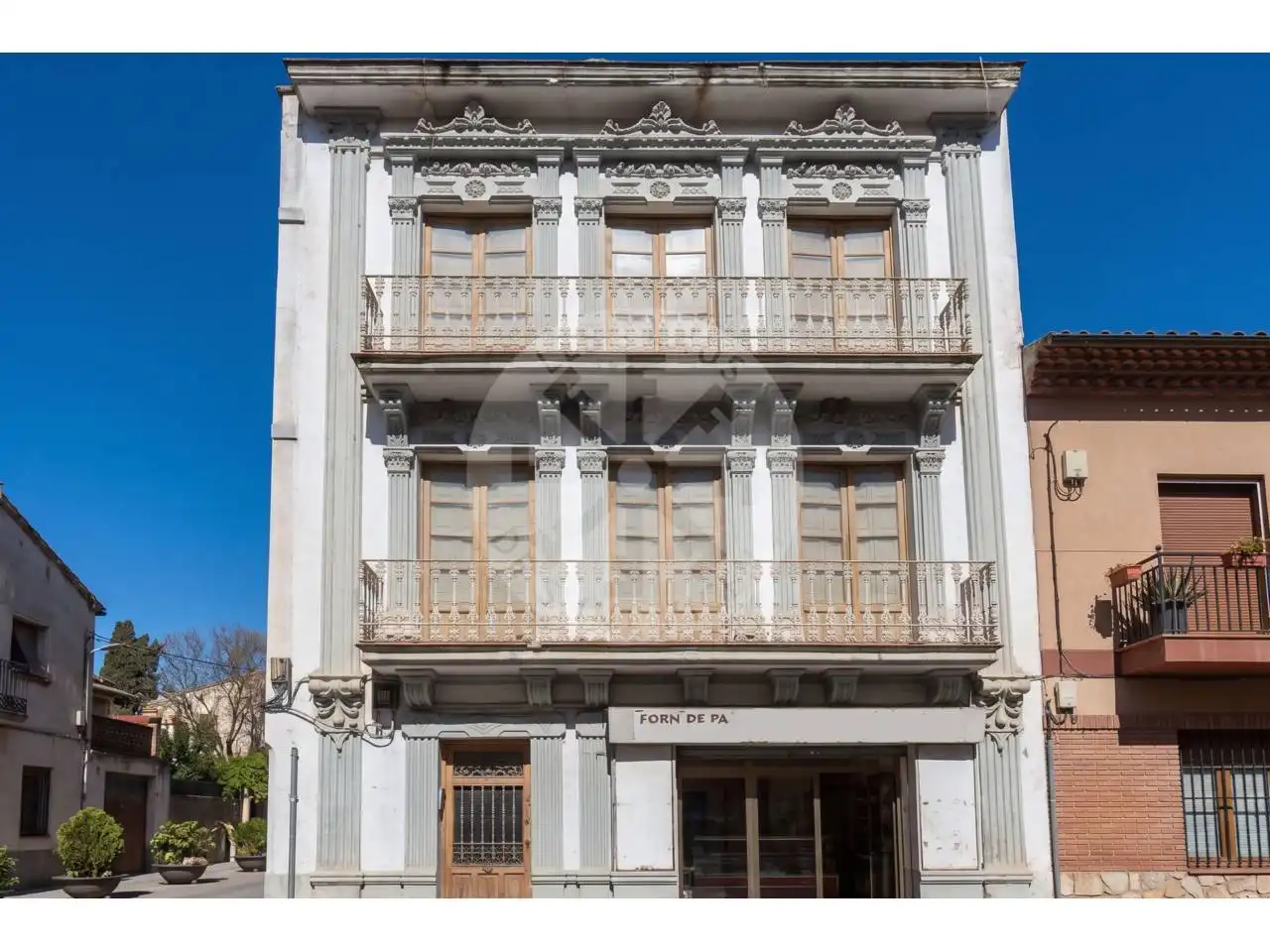 Vista exterior de Edificio en venta en Castellbell i el Vilar