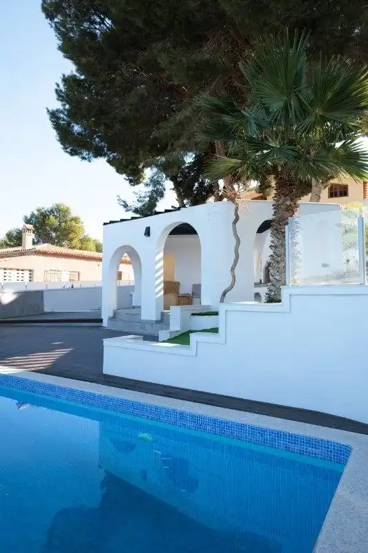 Chalet con piscina en venta en Los Balcones - Los Altos, imagen 25