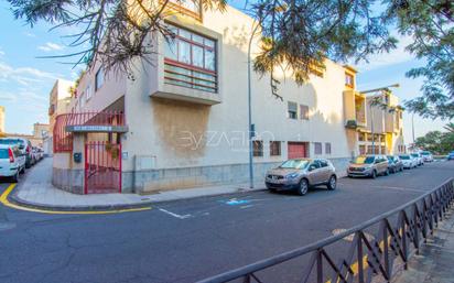 Exterior view of Single-family semi-detached for sale in  Santa Cruz de Tenerife Capital  with Terrace