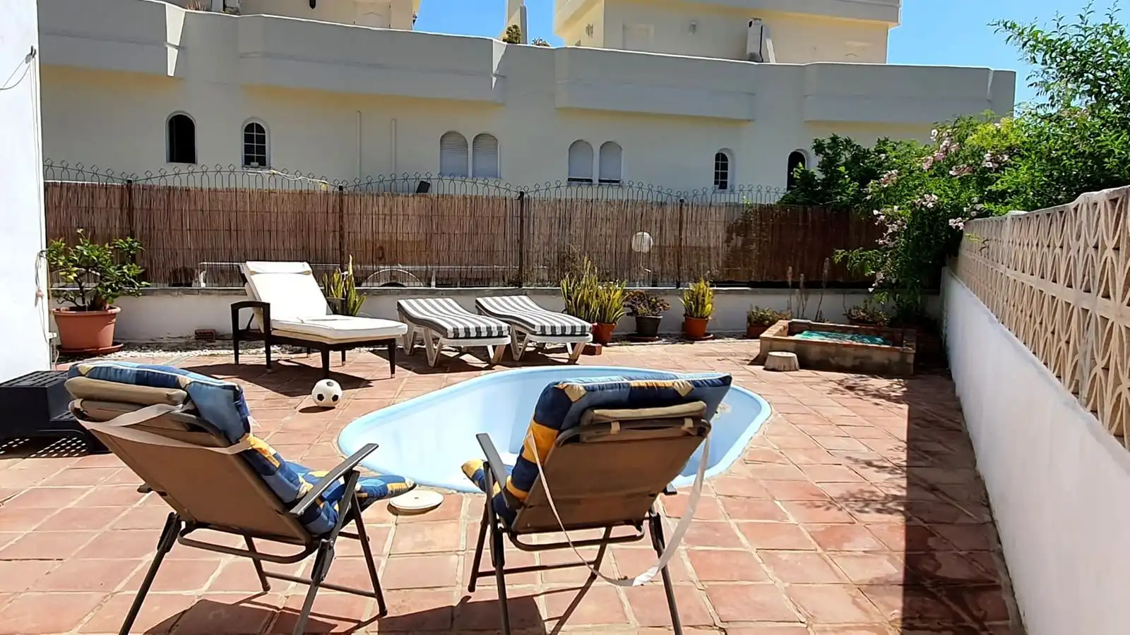 Chalet con piscina en venta en Torreblanca del Sol
