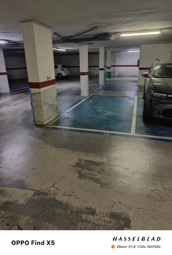 Garatge de lloguer a Avinguda de l'Alfinach, 16, Zona Alta