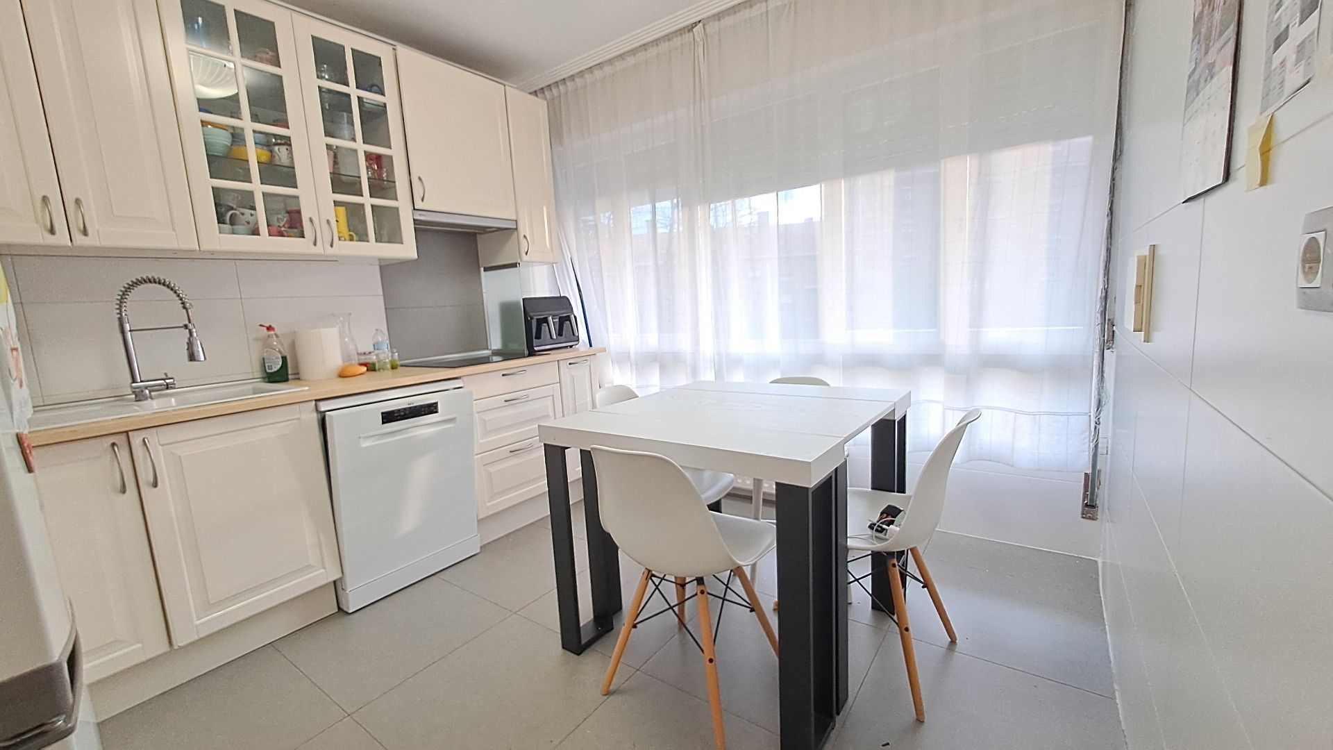 Cuina de Pis en venda en Bilbao  amb Calefacció i Moblat