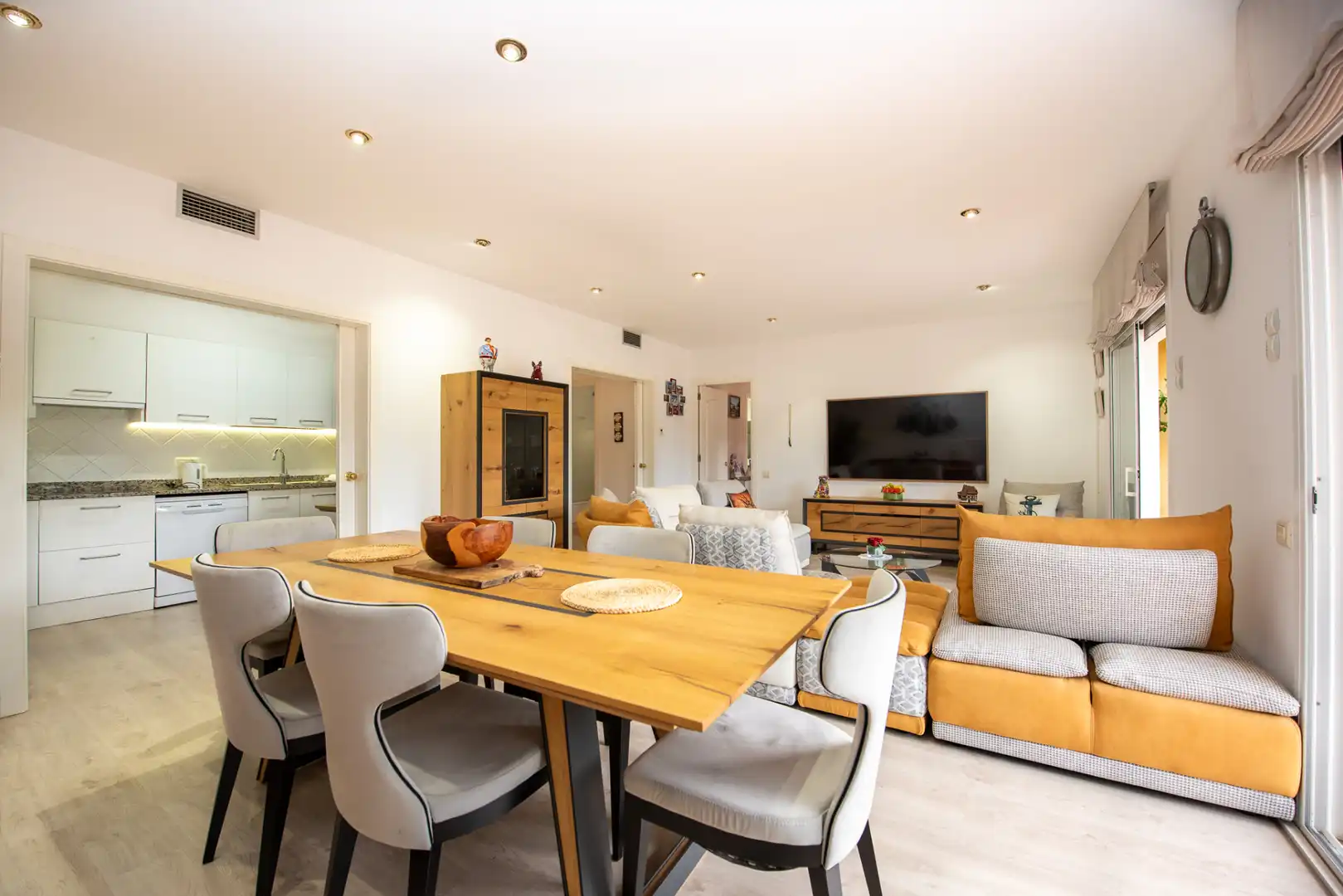 Comedor de Piso en venta en Sant Feliu de Guíxols con Aire acondicionado, Calefacción y Terraza