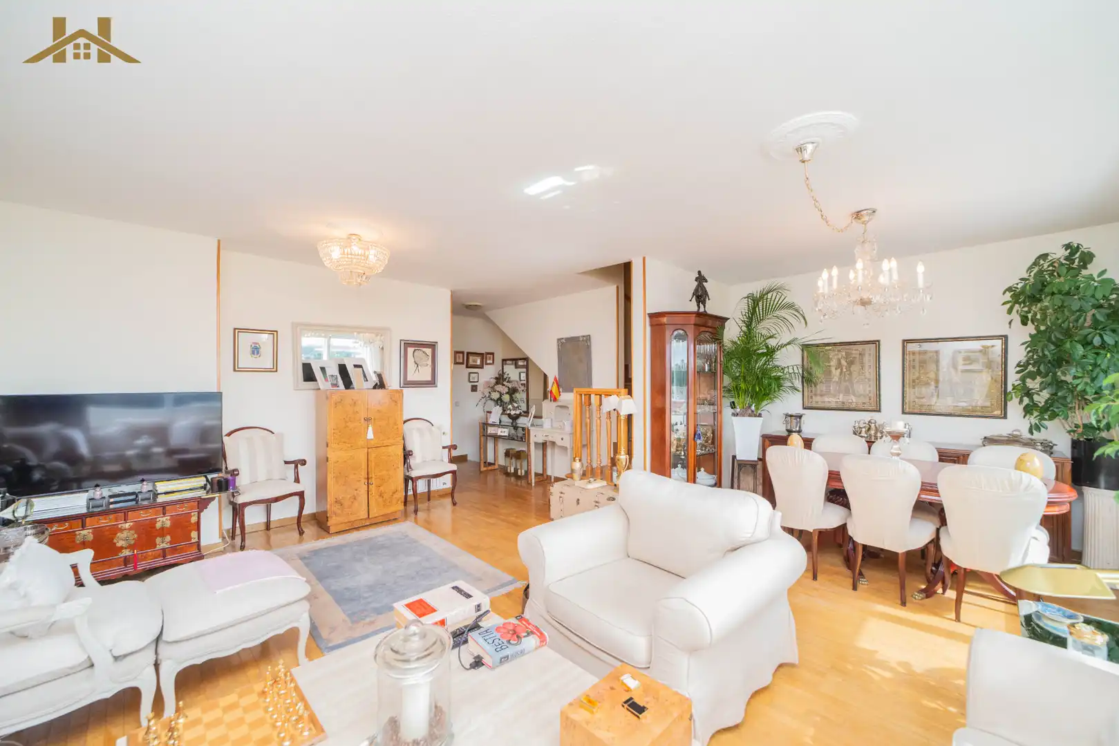 Wohnzimmer von Maisonette zum Verkauf in Pozuelo de Alarcón mit Klimaanlage, Heizung und Terrasse