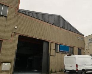 Vista exterior de Nau industrial en venda en Cerdanyola del Vallès