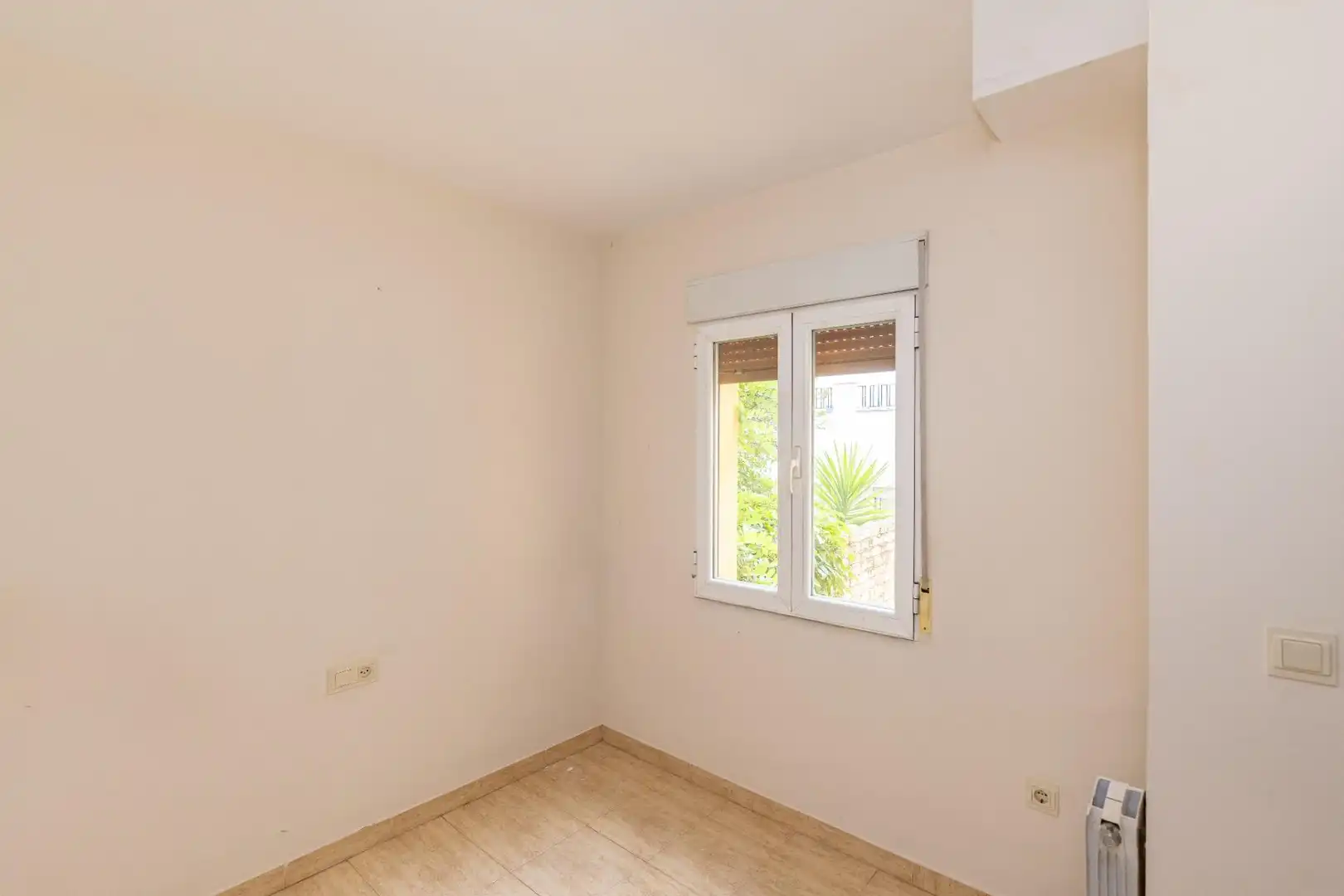 Habitación de Piso de alquiler en Granada con Aire acondicionado, Calefacción y Terraza