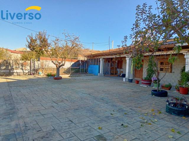 Casa-chalet en Venta en Camino Real en Mambrilla de Castrejón