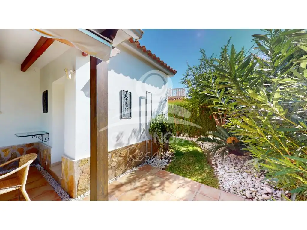 Casa amb piscina en venda a Calle Brueghell, imagen 21