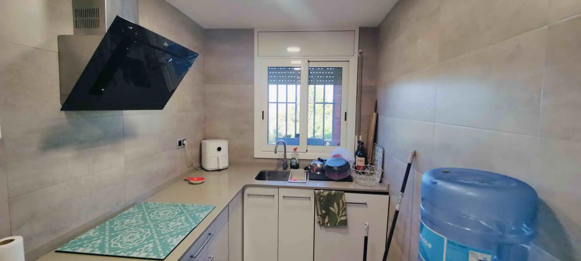 Cocina de Casa o chalet en venta en Vallirana con Calefacción, Jardín privado y Terraza