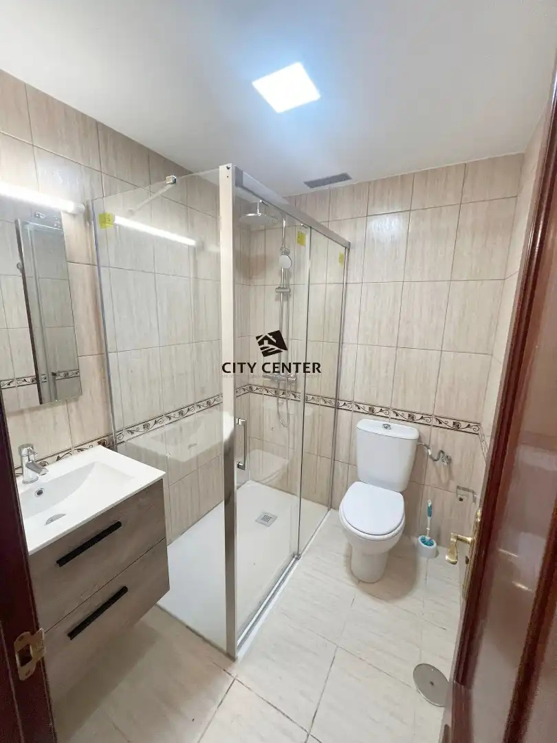 Baño de Casa adosada en venta en Arona con Terraza y Balcón