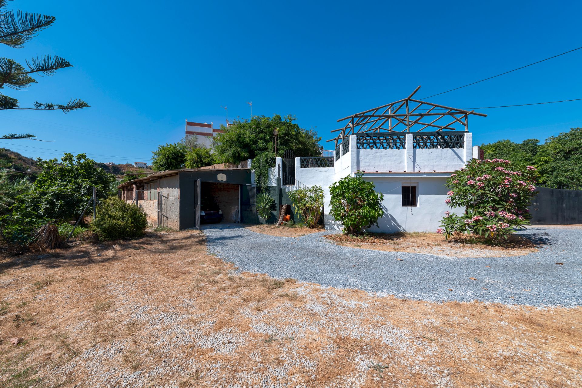 Jardí de Casa o xalet en venda en Vélez-Málaga amb Jardí privat, Terrassa i Piscina