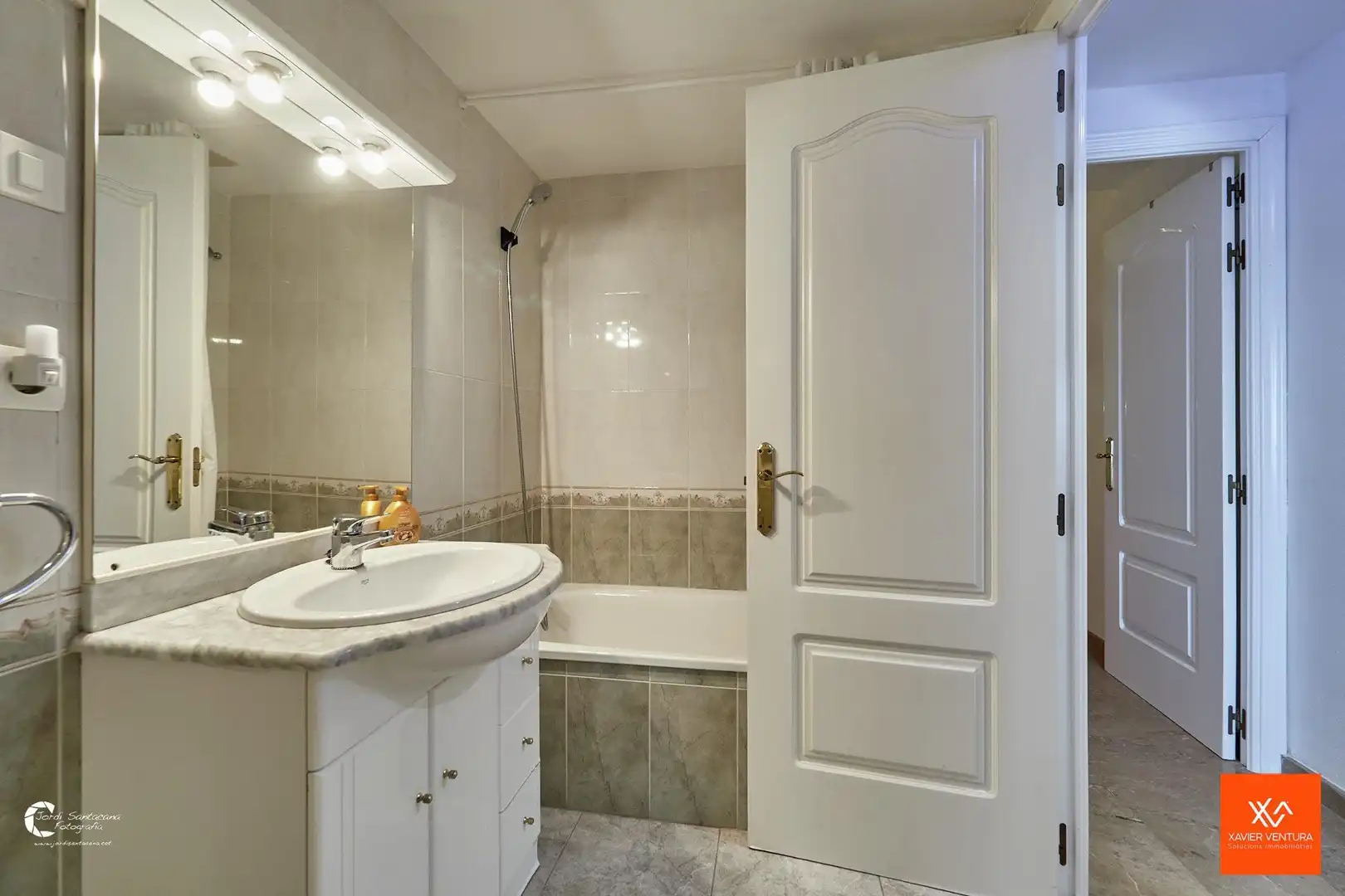 Bathroom of Apartments for sale in Calafell  with Air Conditioner, Heating and Private garden