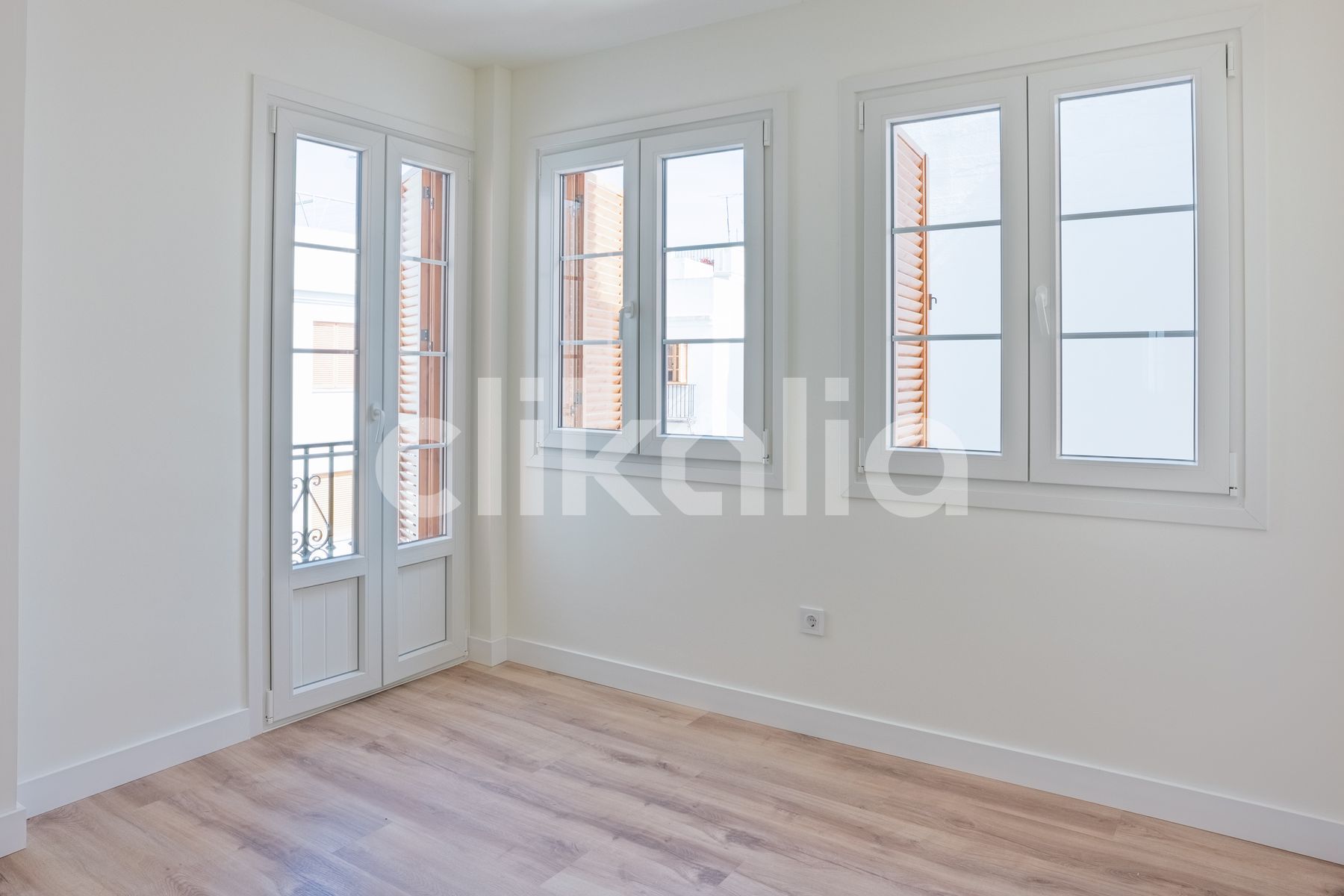 Habitación de Piso en venta en  Sevilla Capital con Aire acondicionado, Jardín privado y Terraza