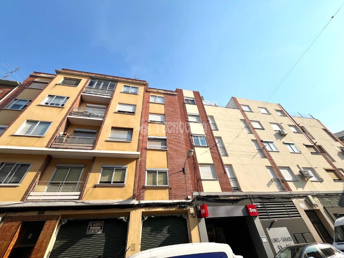 Exterior view of Flat for sale in  Zaragoza Capital  with Heating and Terrace
