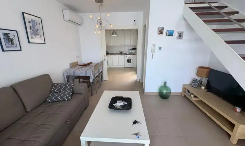 Wohnzimmer von Einfamilien-Reihenhaus zum Verkauf in Carboneras mit Klimaanlage, Terrasse und Abstellraum