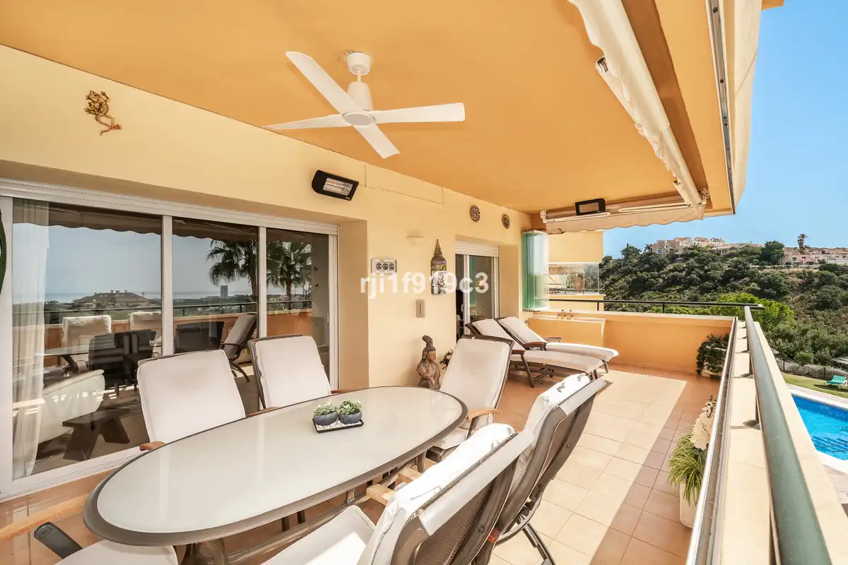 Piso con ascensor en venta en Elviria - Cabopino, imagen 17