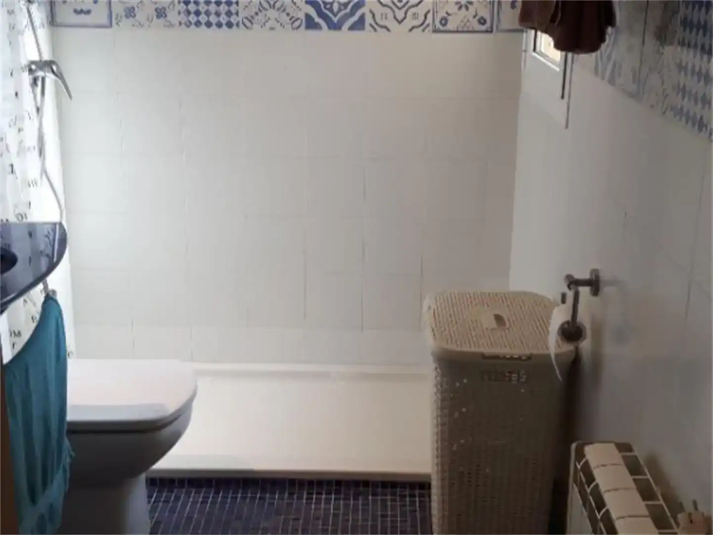 Baño de Finca rústica en venta en L'Escala con Aire acondicionado, Jardín privado y Piscina