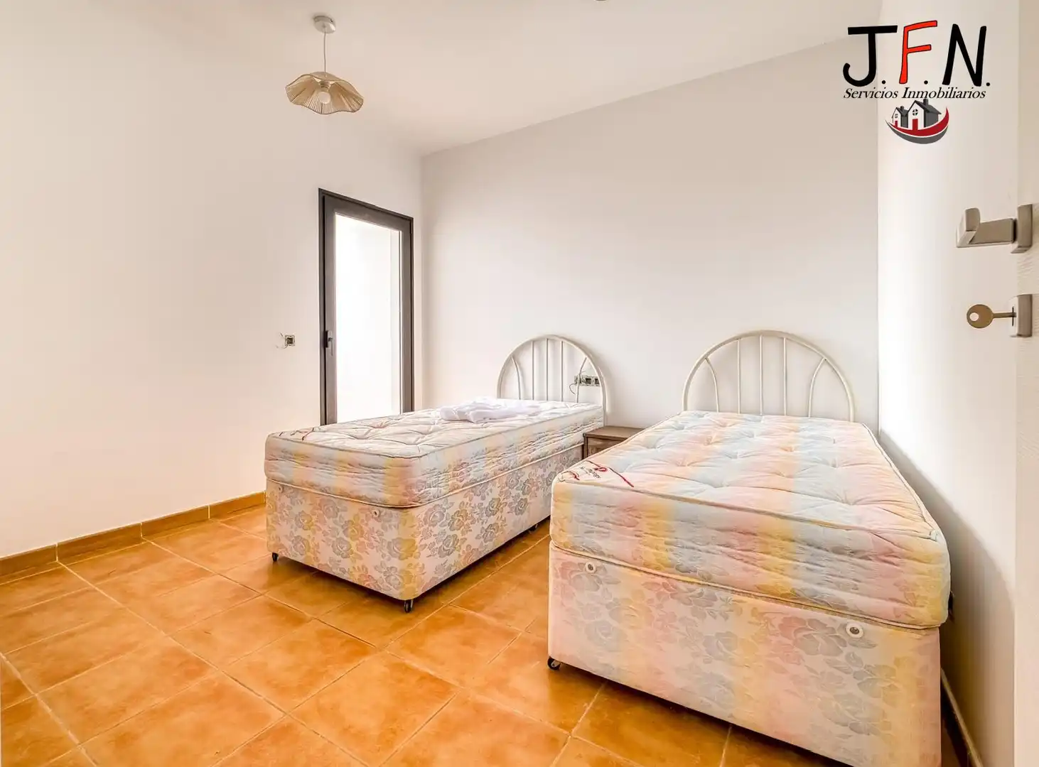 Casa con terraza en venta en Calle de la Orilla, imagen 21
