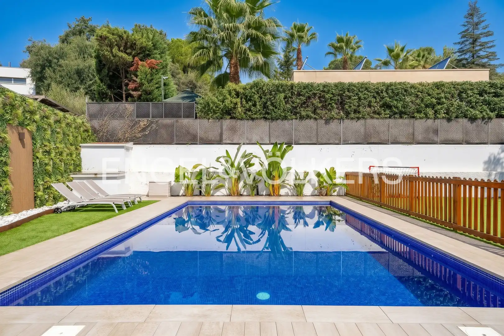 Casa amb piscina en venda a Bellaterra, imagen 3