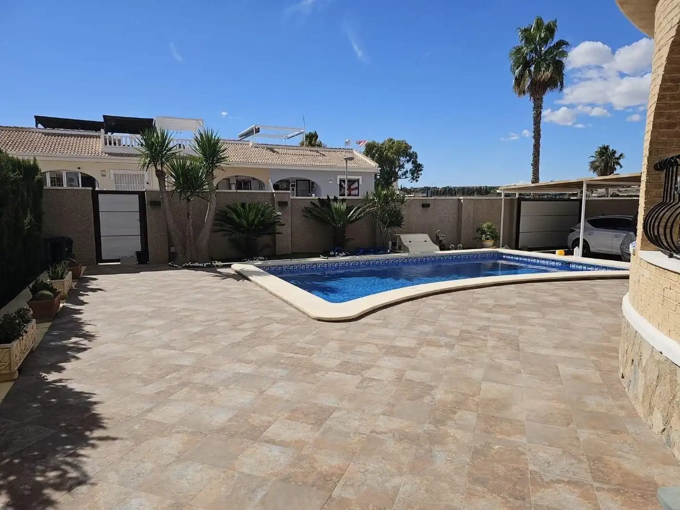 Casa con piscina en venta en Benijófar, imagen 3