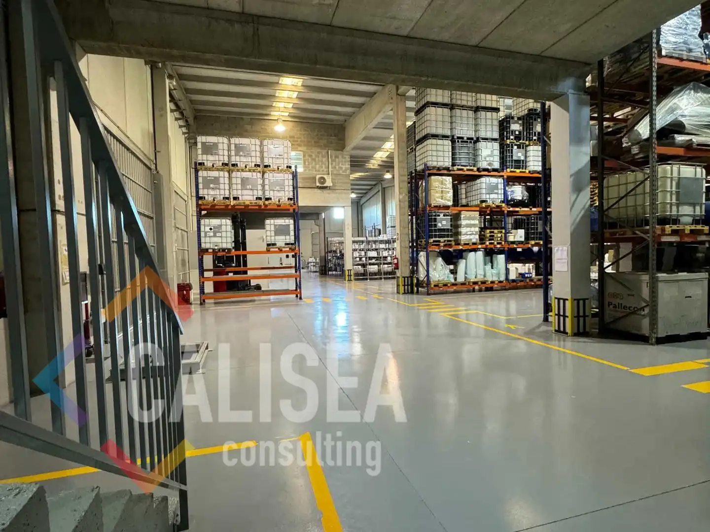 Nave industrial de alquiler en Can Vinyals  