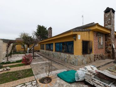 Xalet amb piscina en venda a Villabáñez