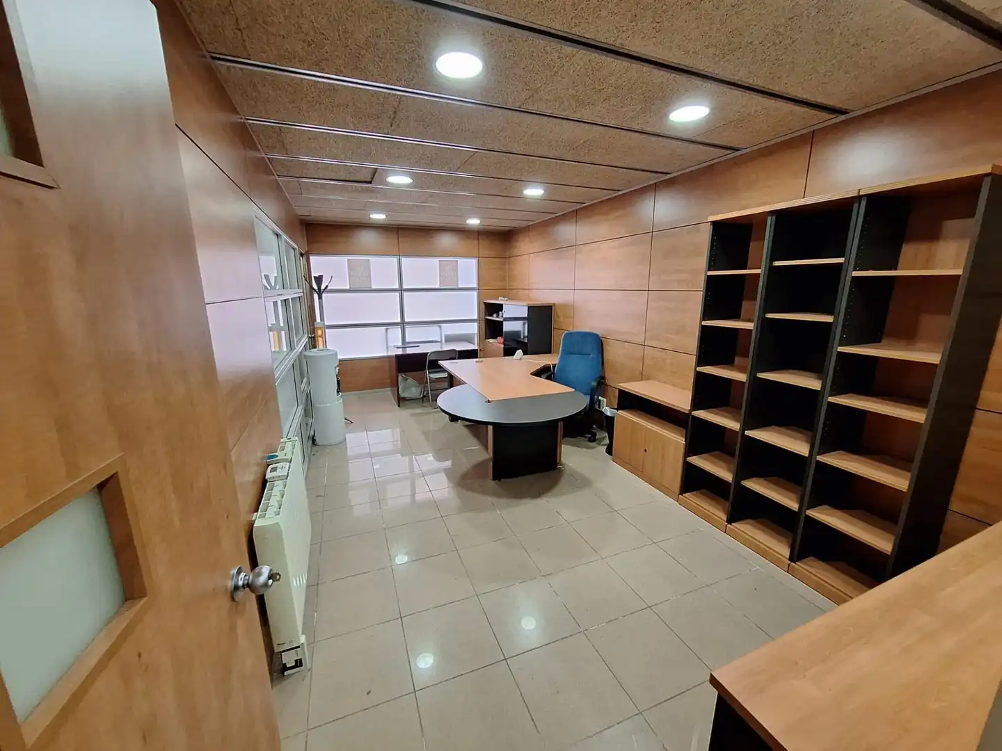 Locale commerciale in vendita a Centre - Sant Oleguer, imagen 4