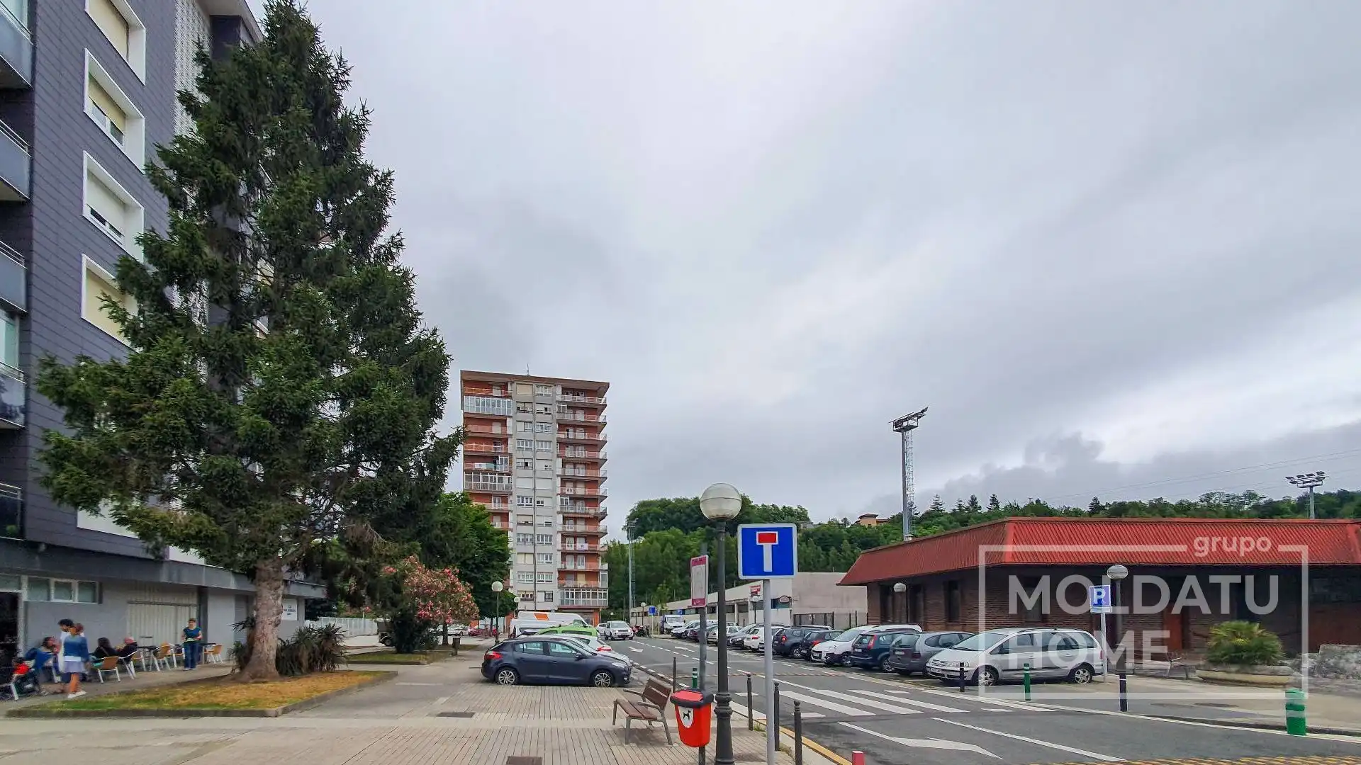 Vista exterior de Local en venta en Irun  con Aire acondicionado