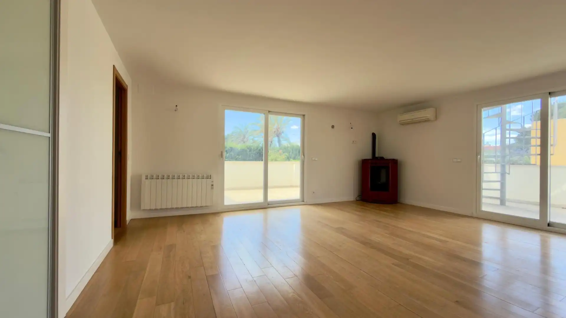 Garden of Detached homes for sale in L'Alfàs del Pi  with Air Conditioner, Heating and Terrace