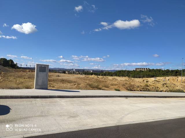 Terreno industrial en Venta en Calle Alto de las Garberas en Cheste