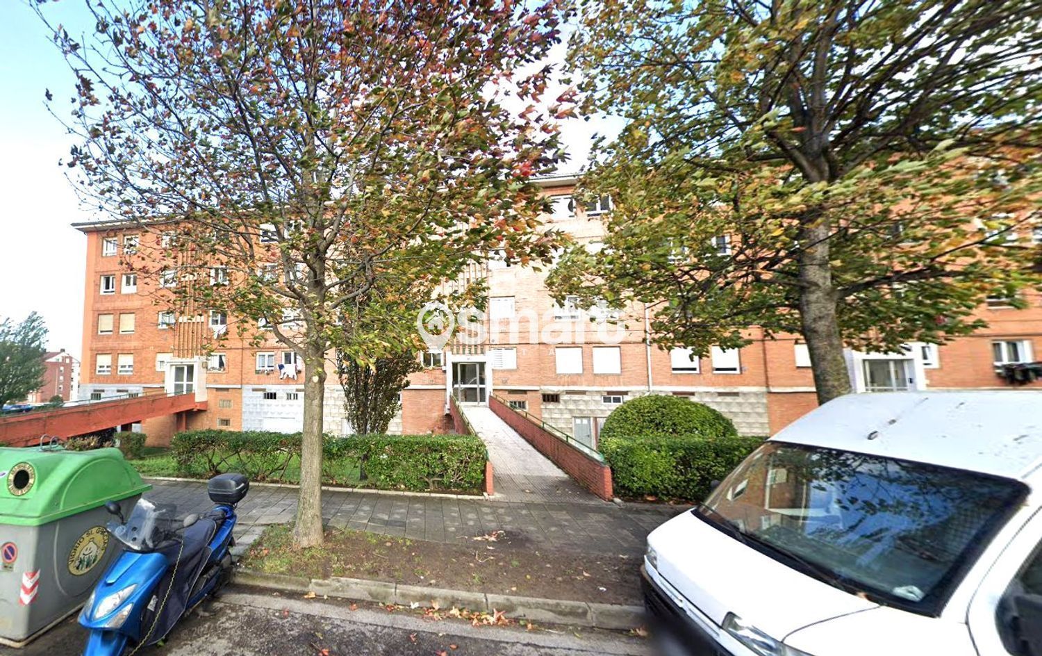 Vista exterior de Piso en venta en Santander