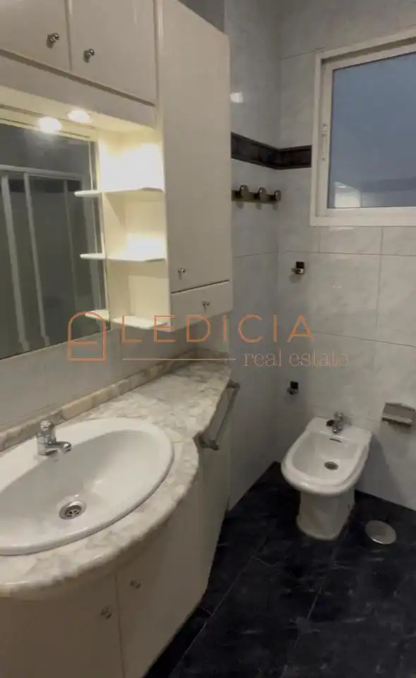Baño de Piso en venta en Moaña con Aire acondicionado, Calefacción y Terraza
