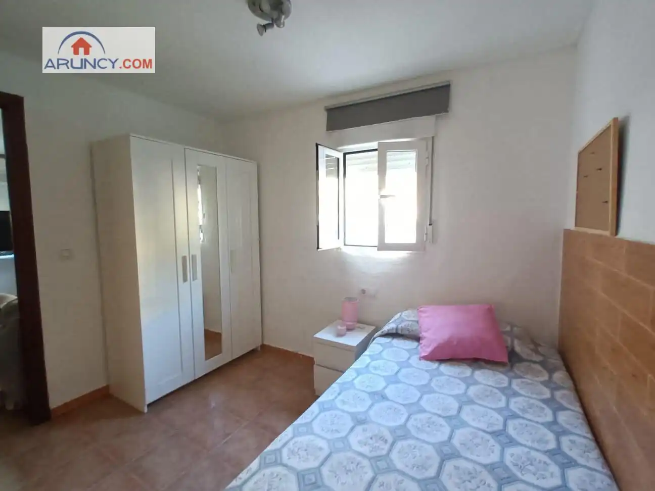 Flat for rent in Parque María Luisa -Giralda Sur