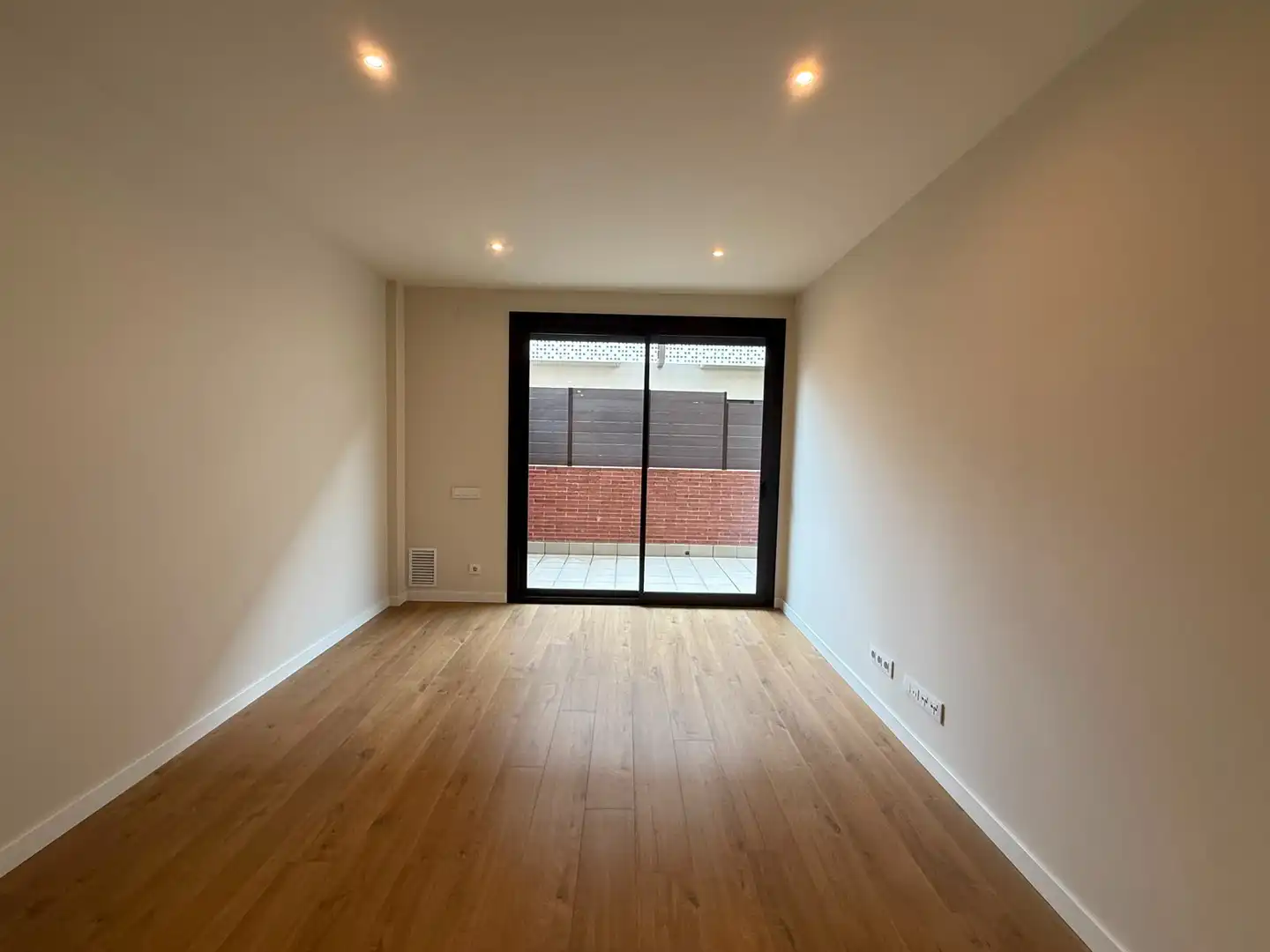 Sala d'estar de Planta baixa de lloguer en La Garriga amb Aire condicionat, Parquet i Terrassa
