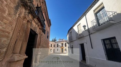 Casa Histórica con 5 Dormitorios y Patio en Plaza Mondragón, imatge 2