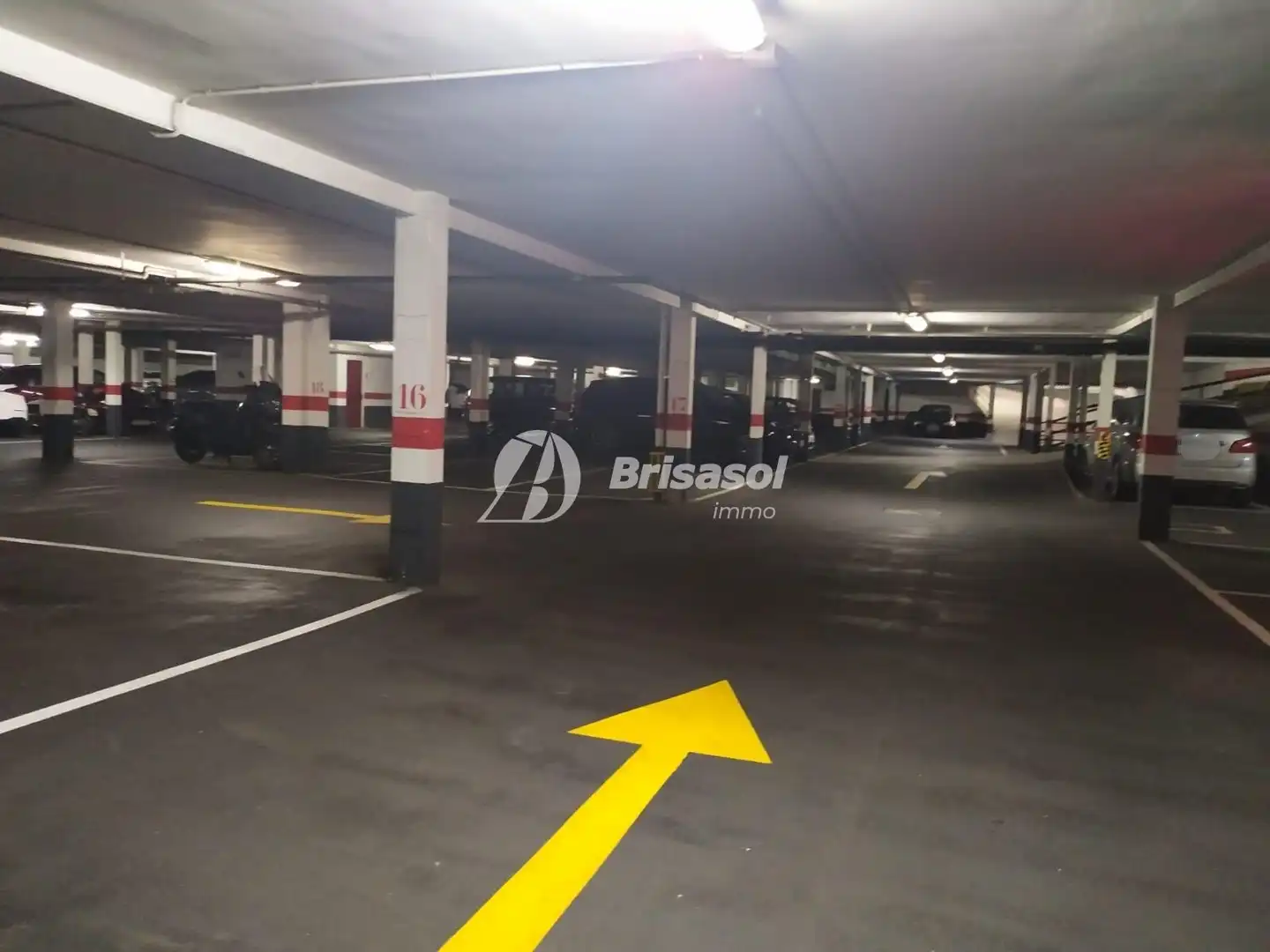 Parking de Piso en venta en Tarragona con Aire acondicionado, Calefacción y Parquet