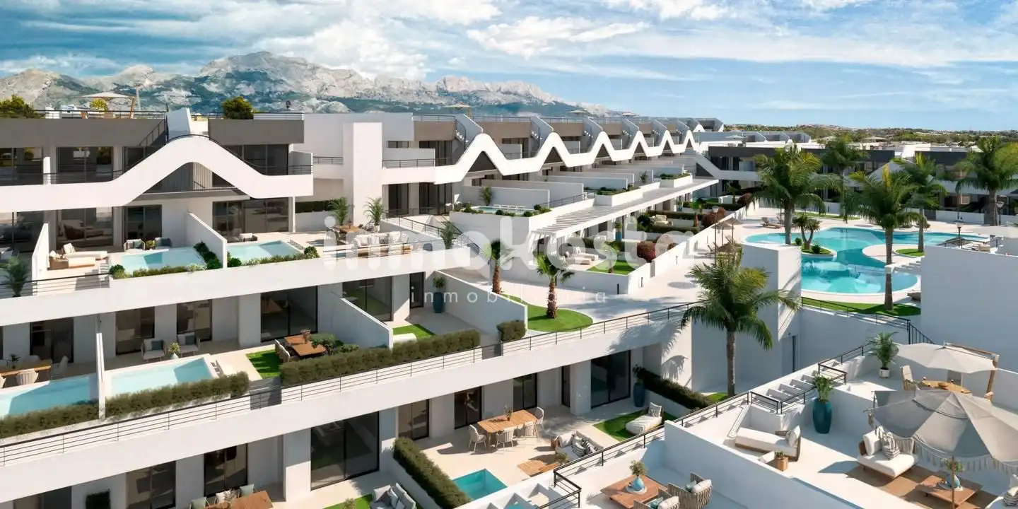 Vista exterior de Planta baja en venta en L'Alfàs del Pi con Aire acondicionado, Terraza y Piscina comunitaria