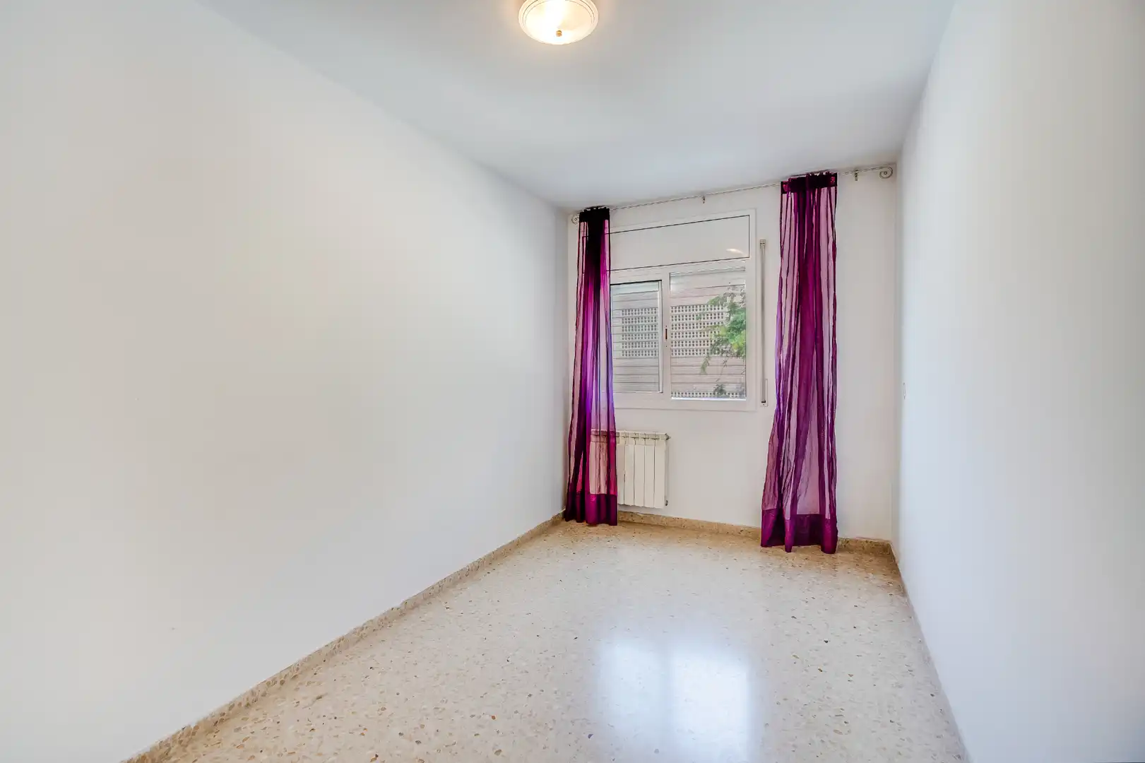 Dormitori de Casa adosada en venda en Castellar del Vallès amb Aire condicionat, Calefacció i Jardí privat