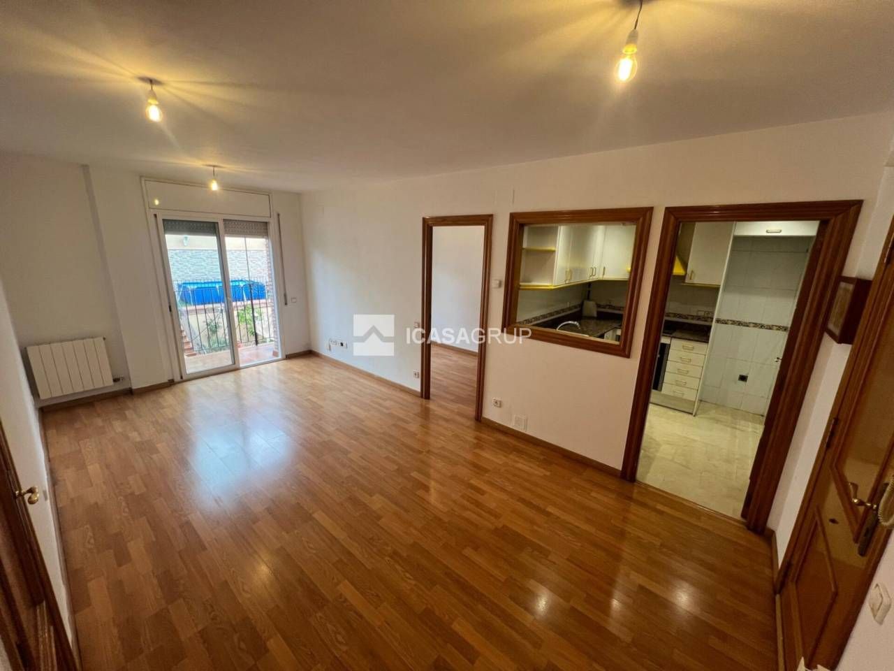 Exterior view of Flat for sale in Rubí  with Heating, Private garden and Terrace