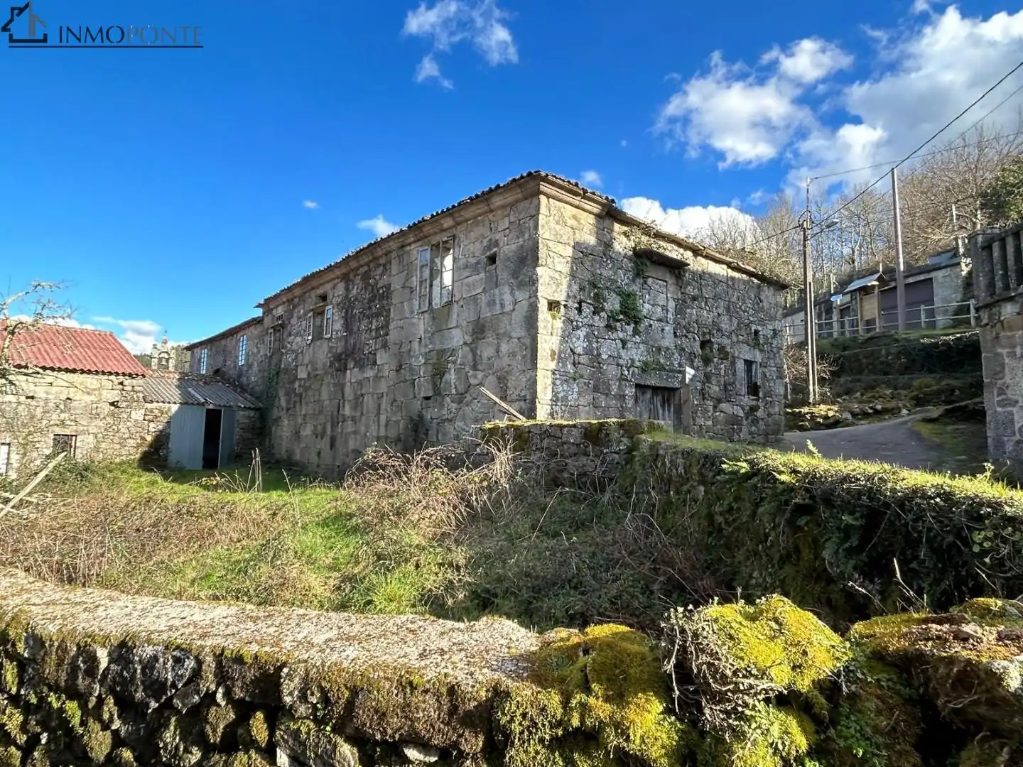 Vista exterior de Casa o xalet en venda en Cerdedo amb Jardí privat i Traster