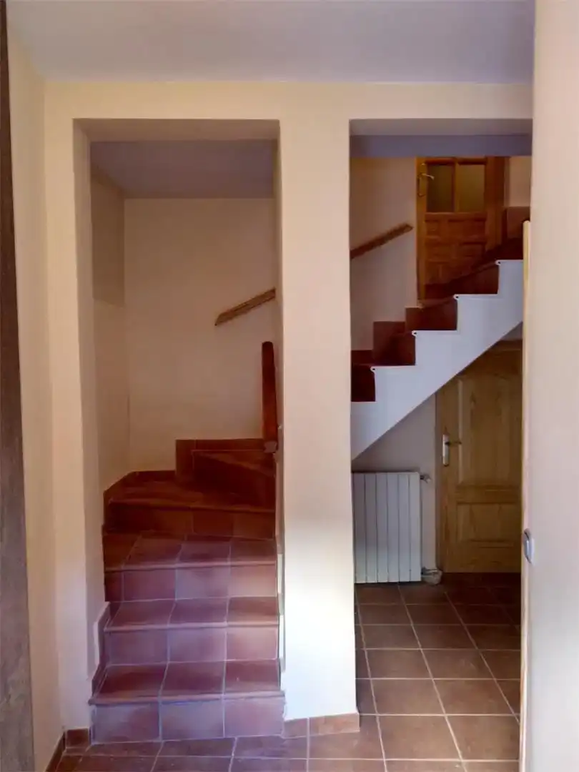 Casa adosada en venta en Dueñas con Parquet, Amueblado y Horno