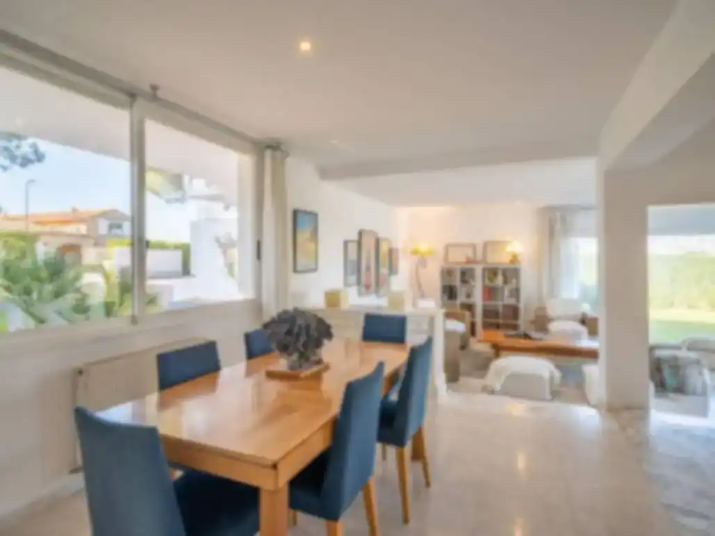 Comedor de Piso de alquiler en L'Escala con Aire acondicionado, Piscina y Amueblado