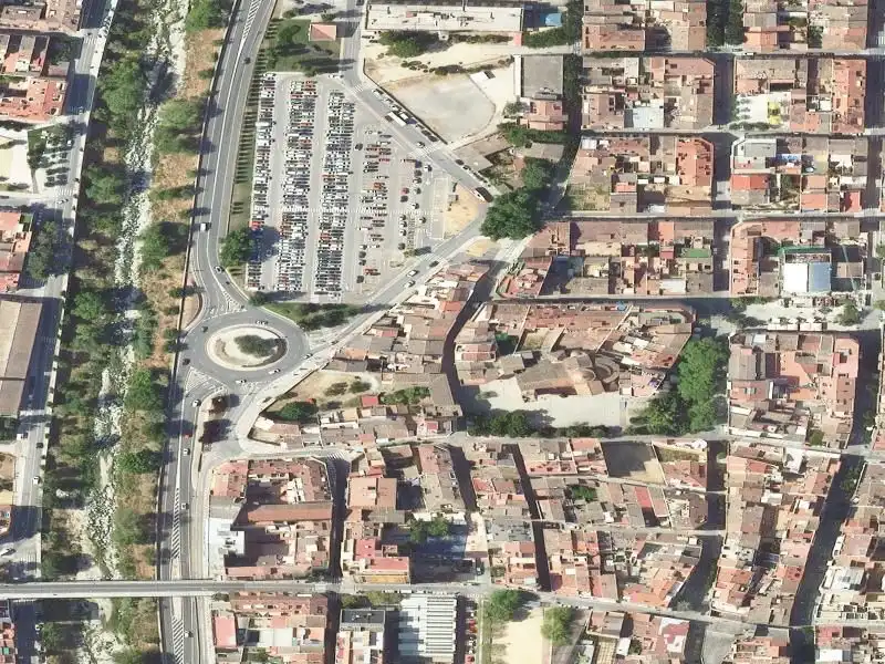 Casa en venta en Calle Terrassa, imagen 2