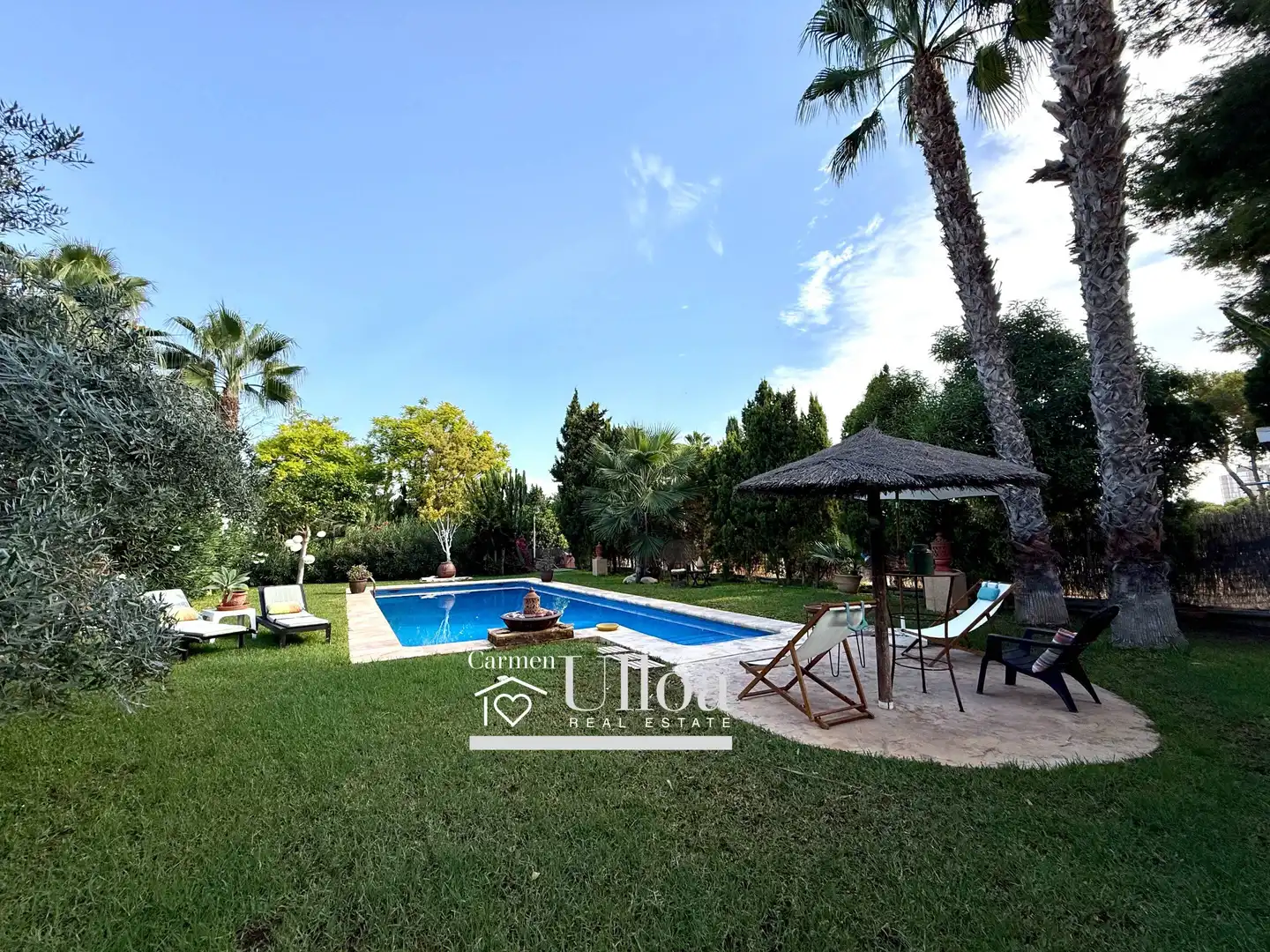 Jardí de Casa o xalet en venda en Alicante / Alacant amb Jardí privat, Terrassa i Traster